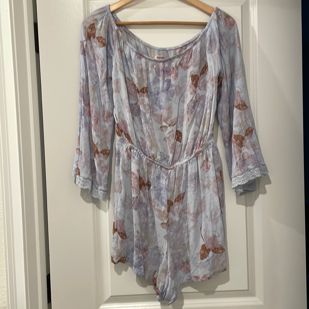 Mossimo Romper Medium